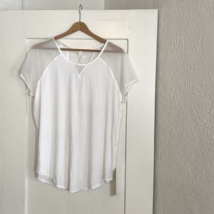 NWT LuluLemon shirt ✨